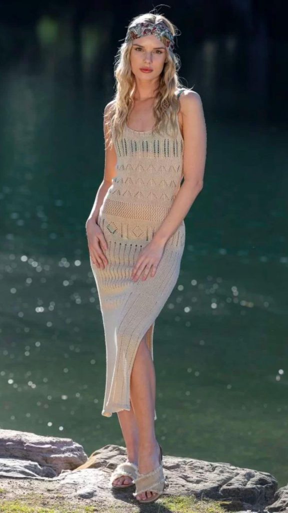 Tyra Knit Dress for the beach
